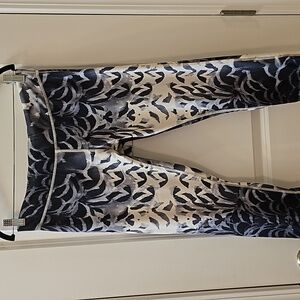 lululemon athletica Black and White Patterned Leggings